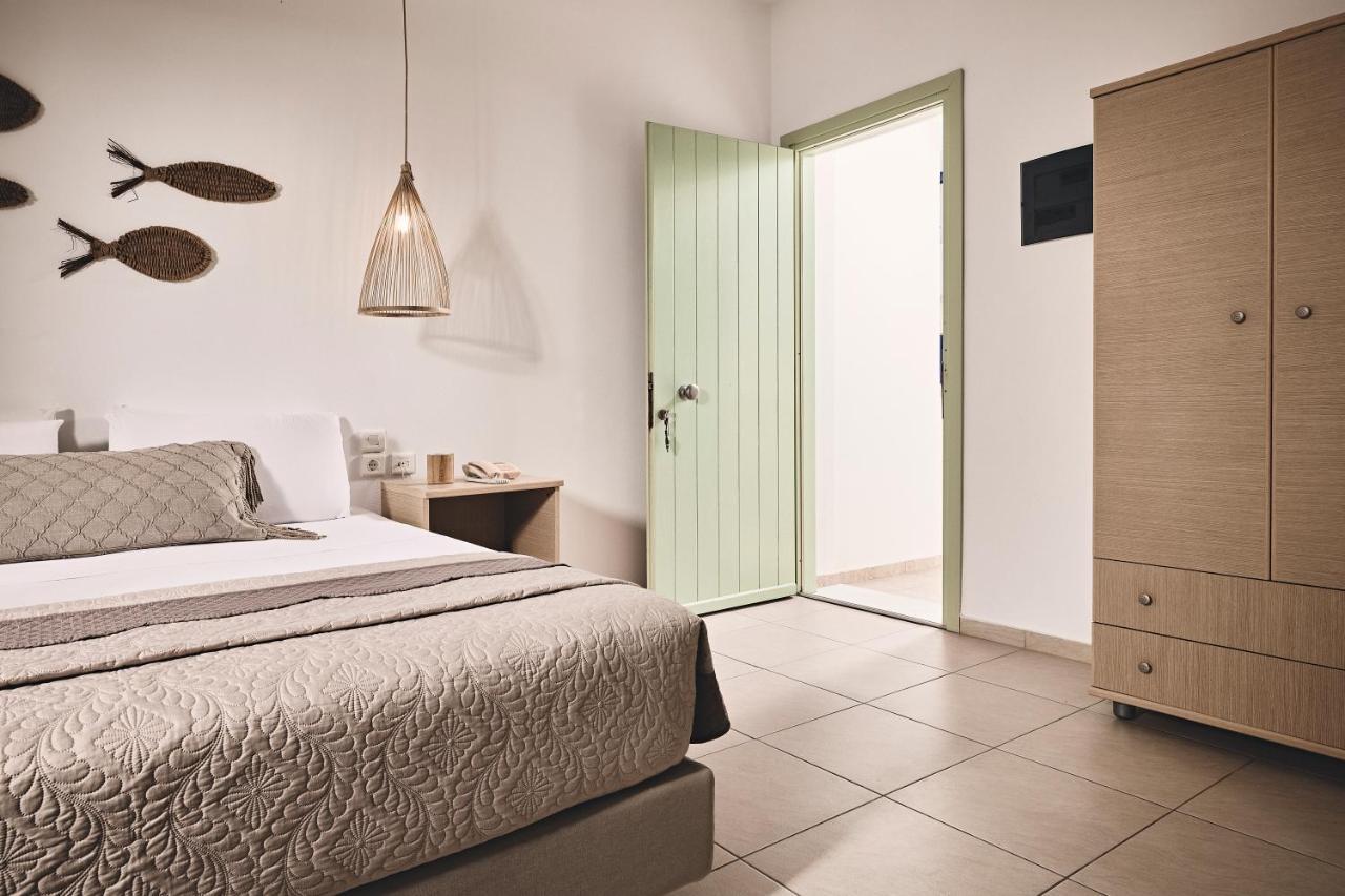 Noon Beyond Accommodation Pollonia Exterior foto